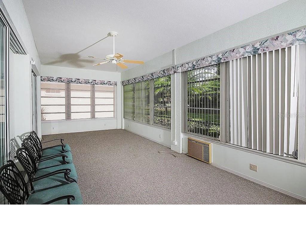 Image 22 of 25 For 470 Bermuda Isles Circle