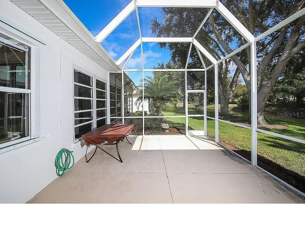 Image 24 of 25 For 470 Bermuda Isles Circle