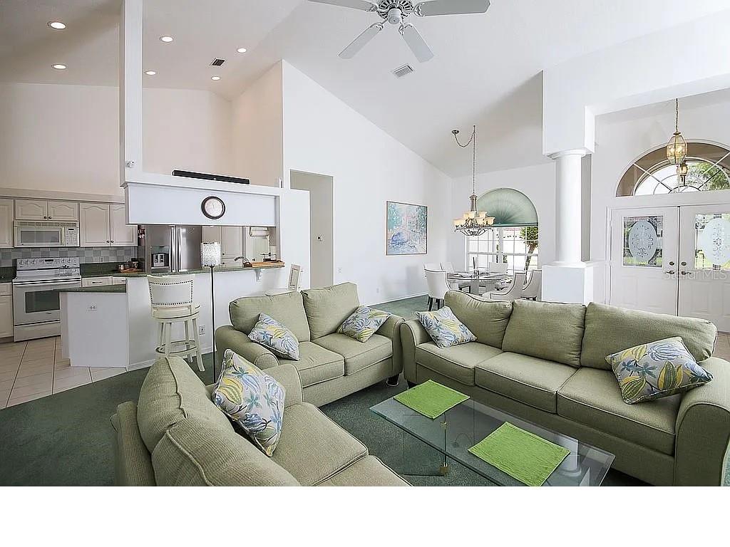 Image 6 of 25 For 470 Bermuda Isles Circle
