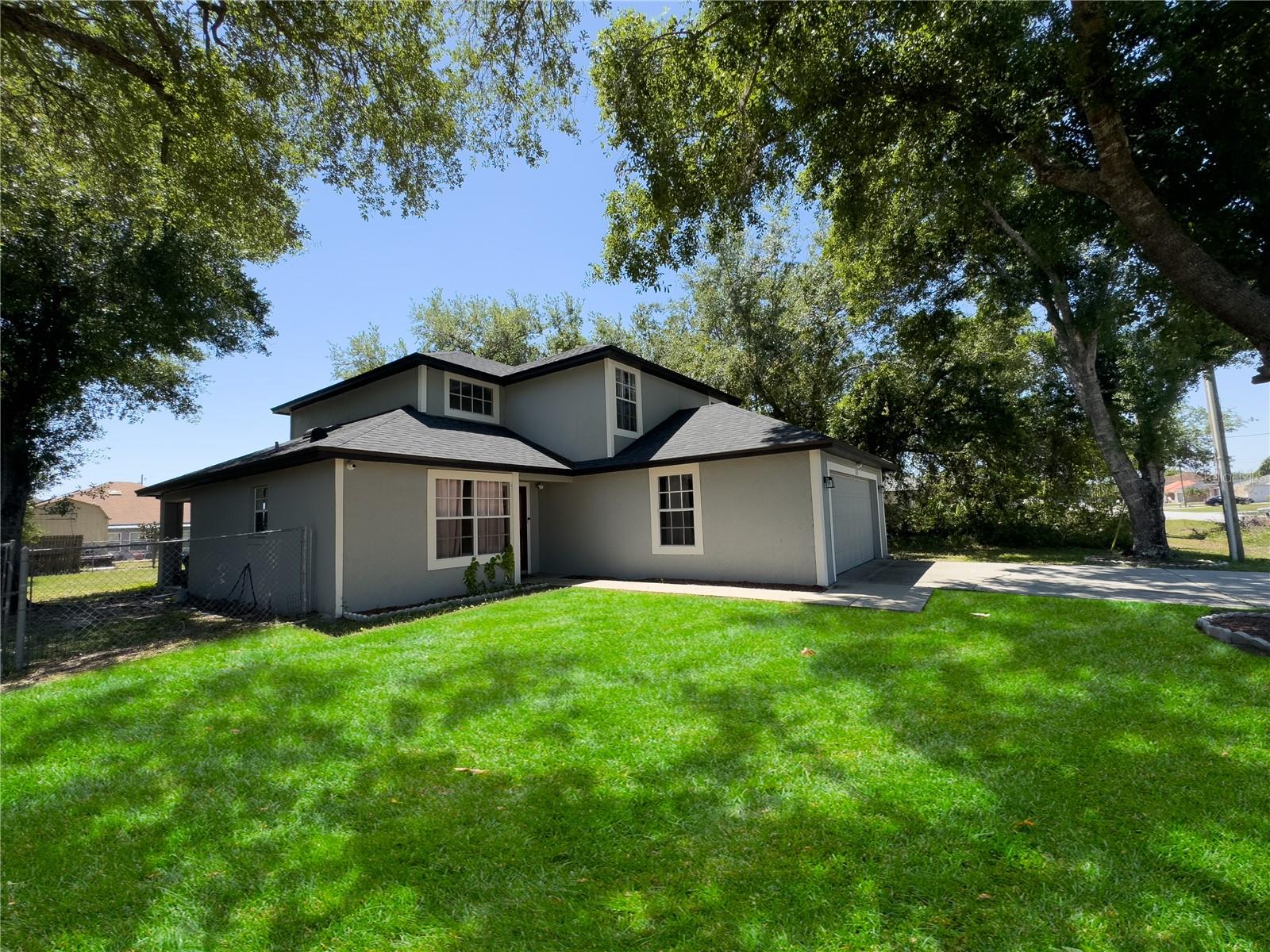 Image 2 of 18 For 571 Finch Court