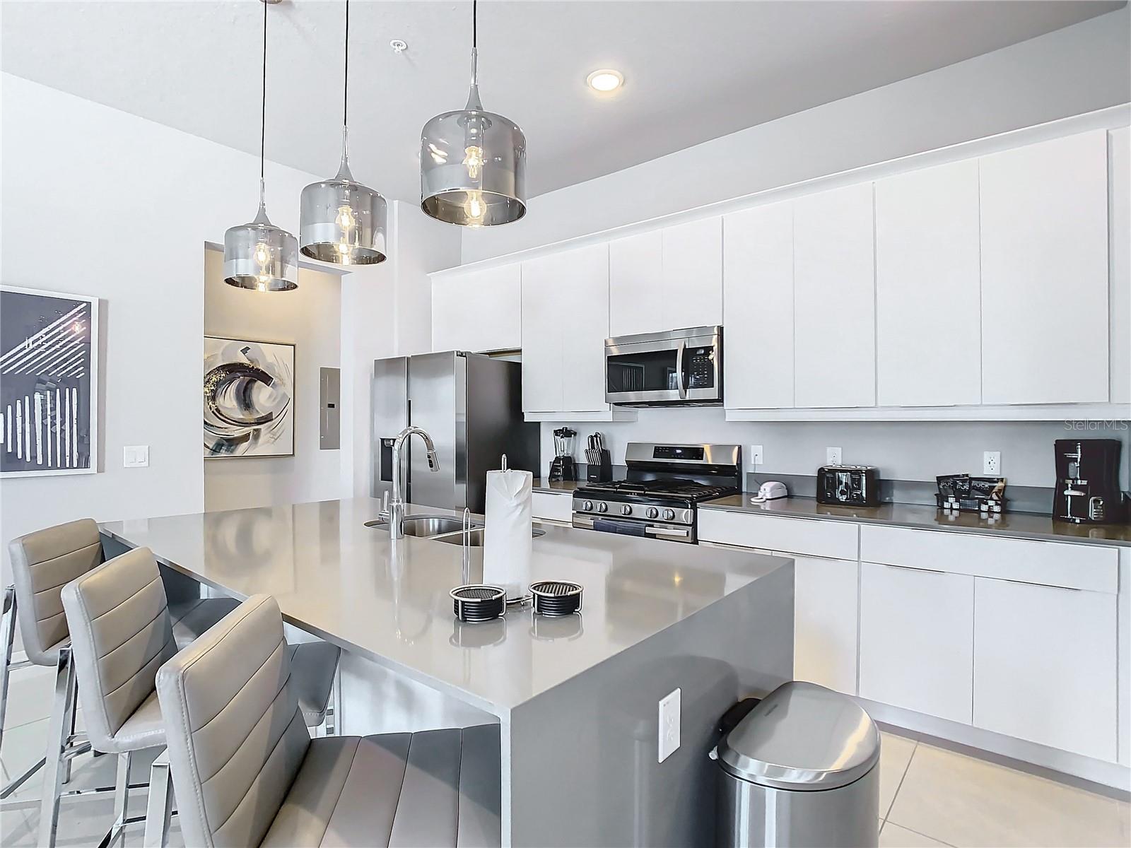 Image 13 of 47 For 7770 Sandy Ridge Drive 139