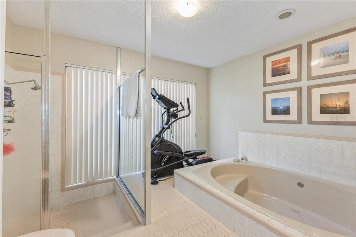 Image 22 of 73 For 6054 Tarawood Drive