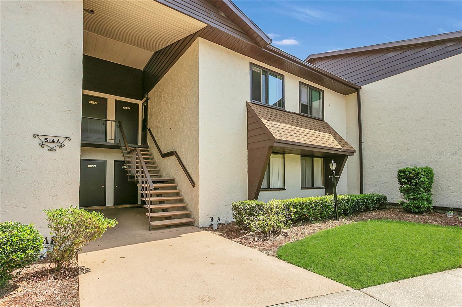 Image 2 of 32 For 516 Bahia Circle B