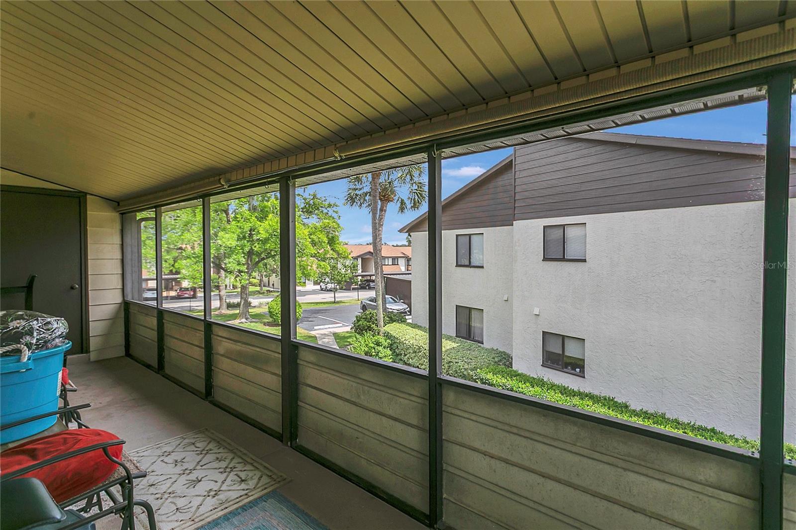 Image 21 of 32 For 516 Bahia Circle B