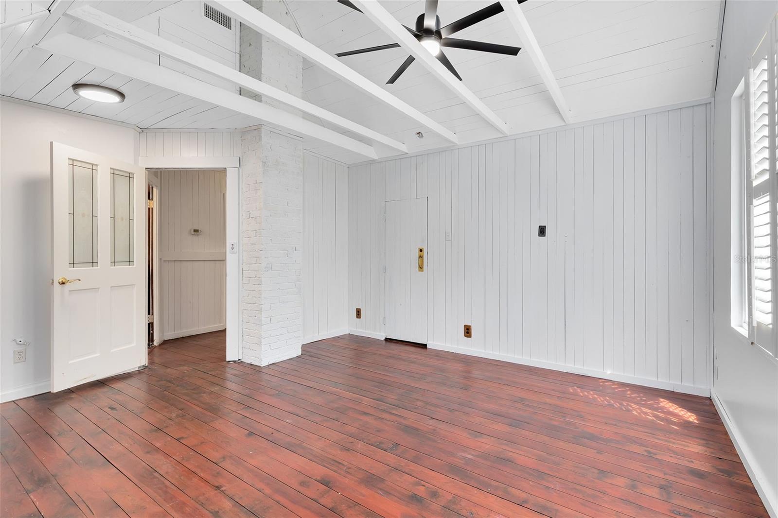 Image 18 of 36 For 6971 Earlwood Avenue