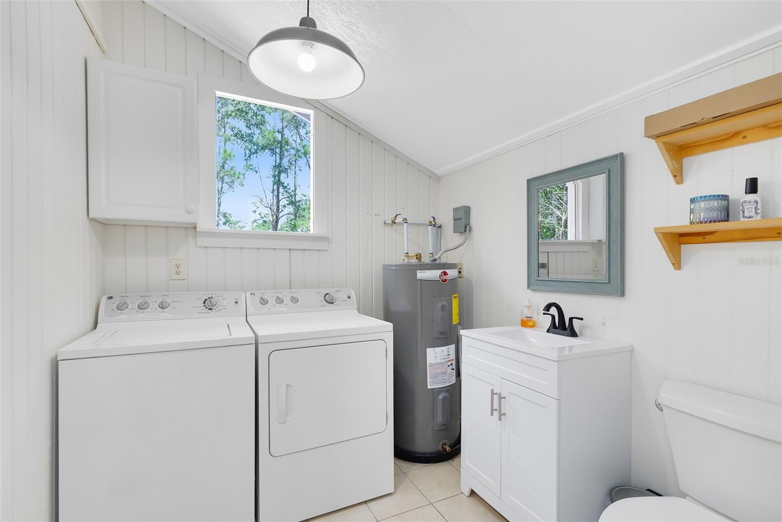 Image 22 of 36 For 6971 Earlwood Avenue