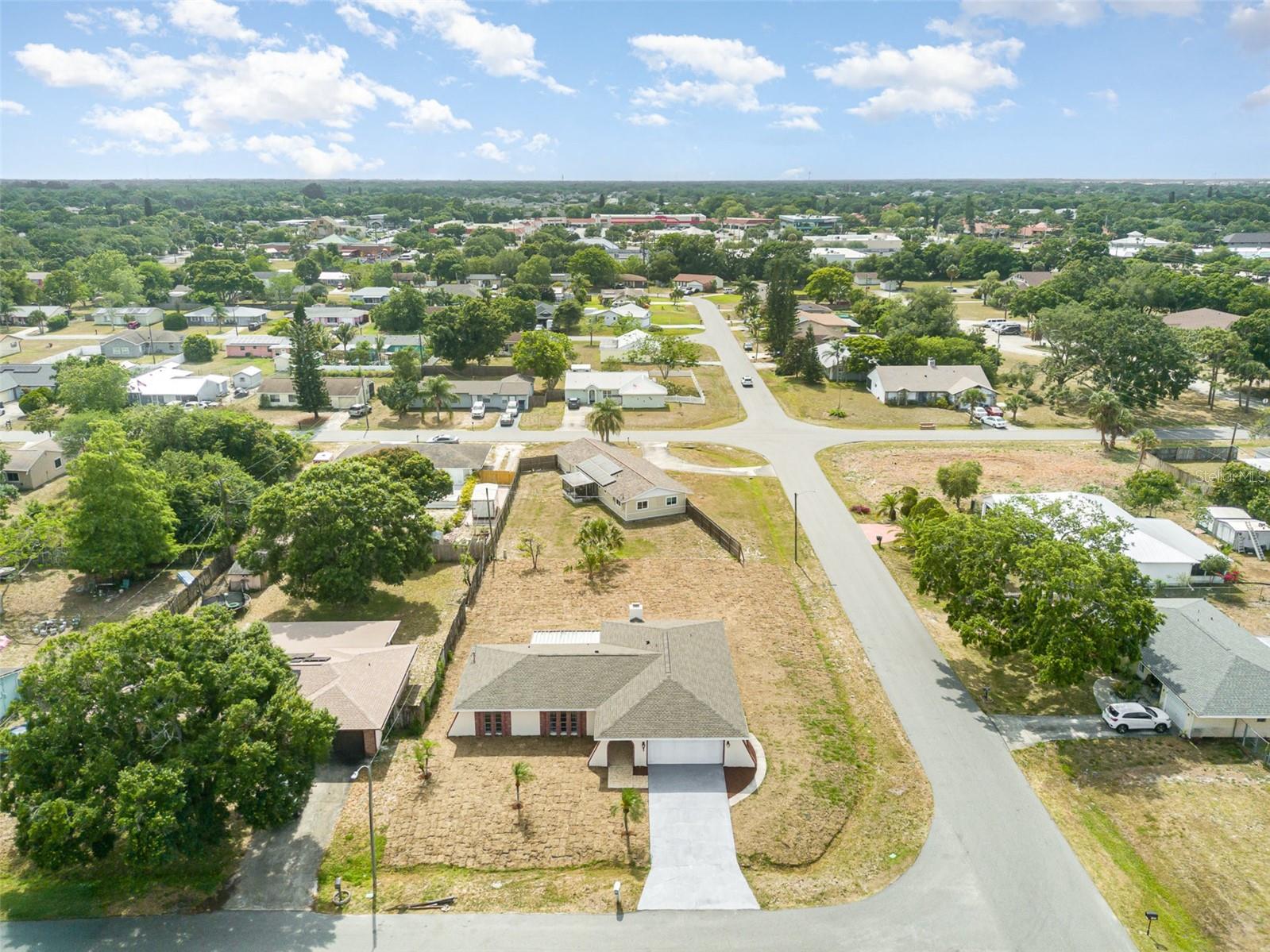 Image 30 of 34 For 790 Aragon Avenue Ne