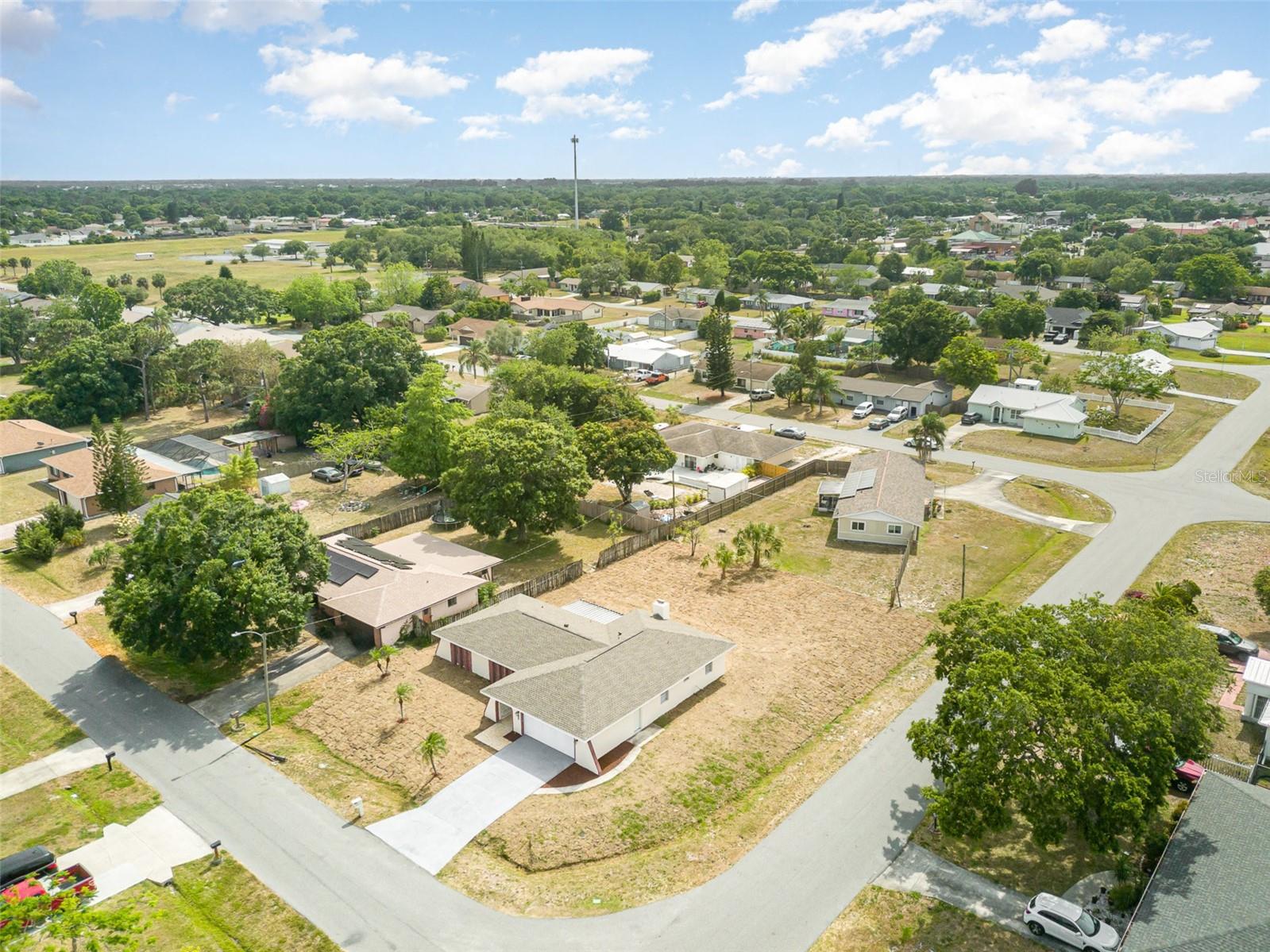 Image 33 of 34 For 790 Aragon Avenue Ne
