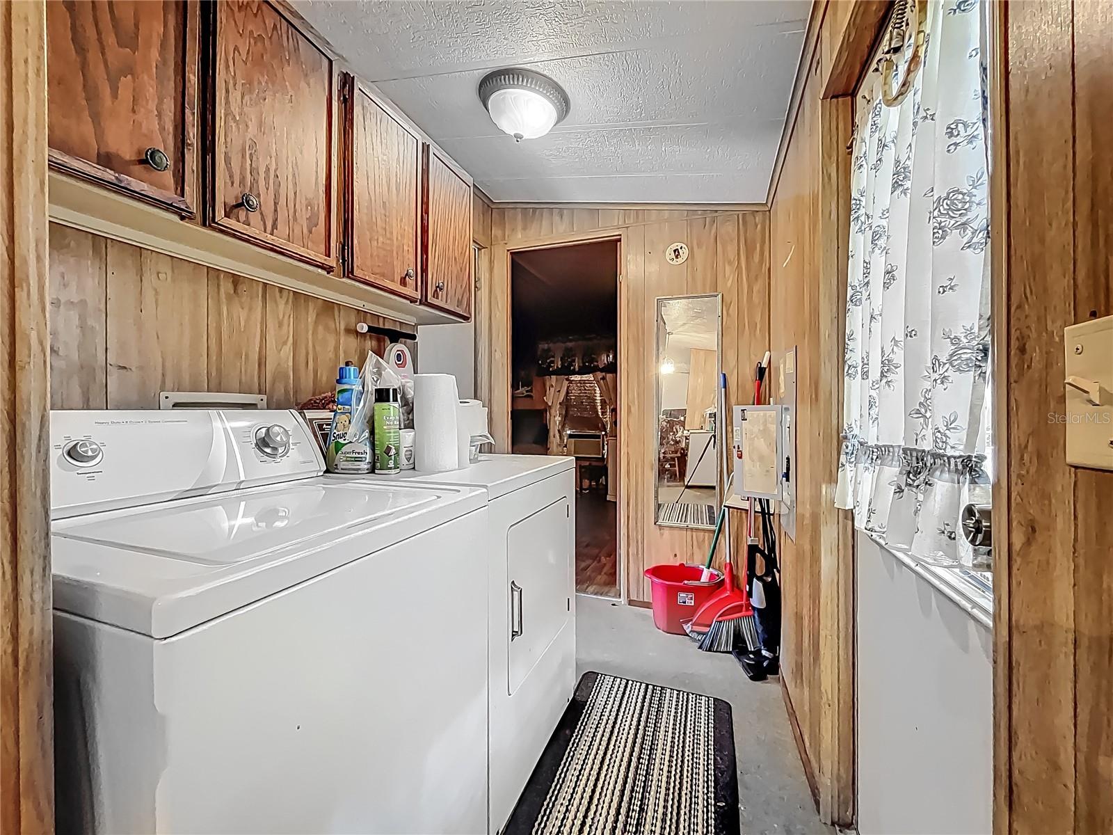 Image 10 of 16 For 47611 Hibiscus Road