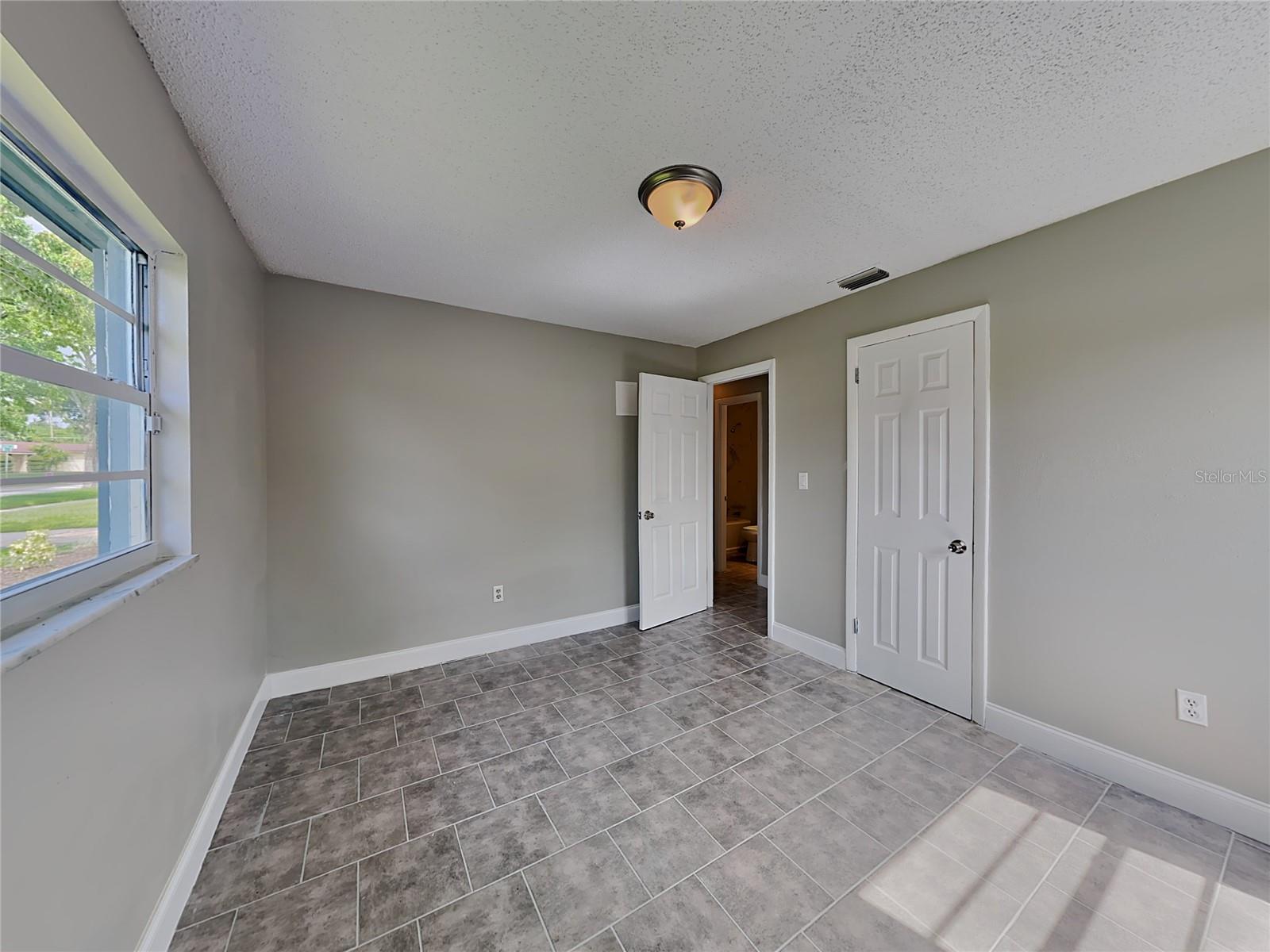 Image 14 of 18 For 3220 Mahalia Place