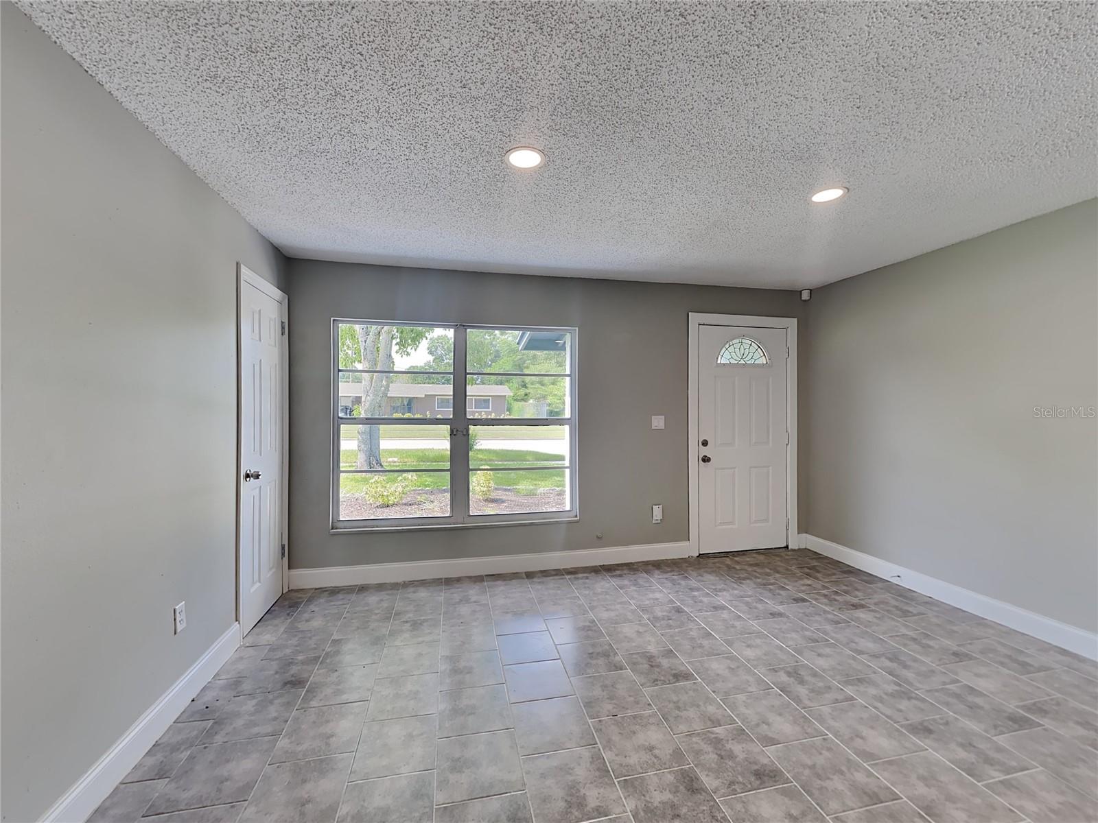 Image 2 of 18 For 3220 Mahalia Place