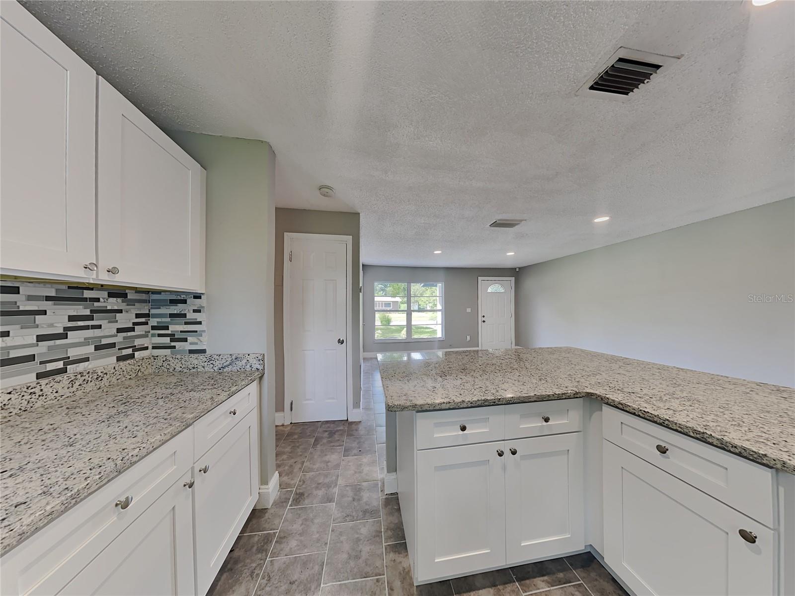 Image 6 of 18 For 3220 Mahalia Place