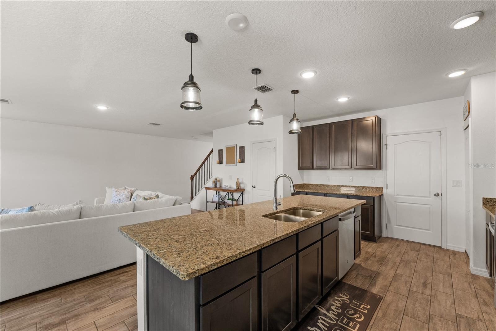 Image 13 of 26 For 2294 Canyon Breeze Ave Avenue