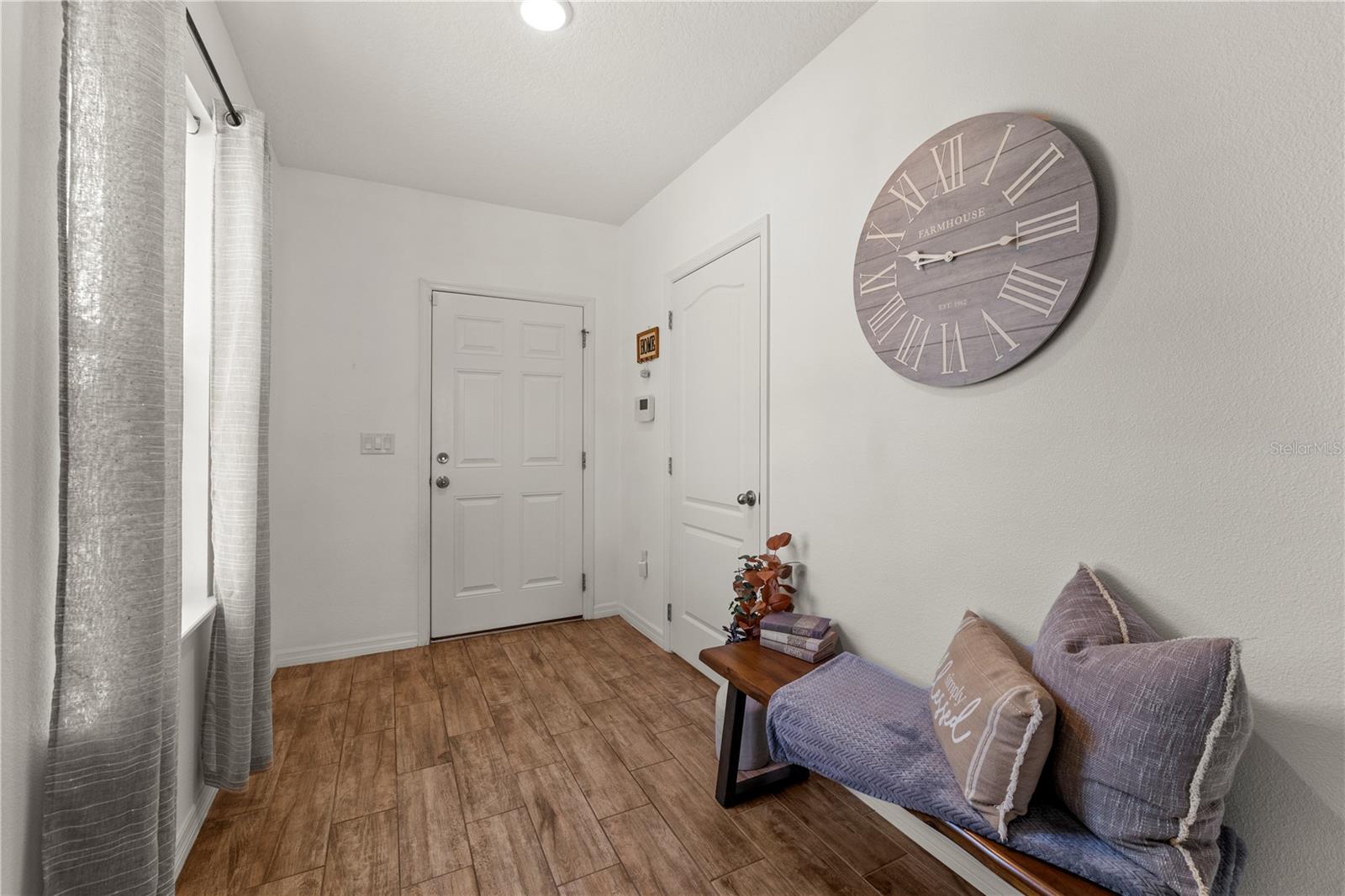 Image 3 of 26 For 2294 Canyon Breeze Ave Avenue