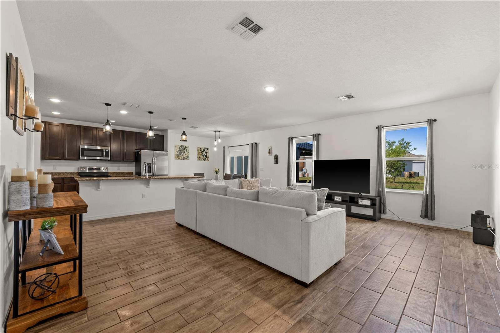 Image 5 of 26 For 2294 Canyon Breeze Ave Avenue