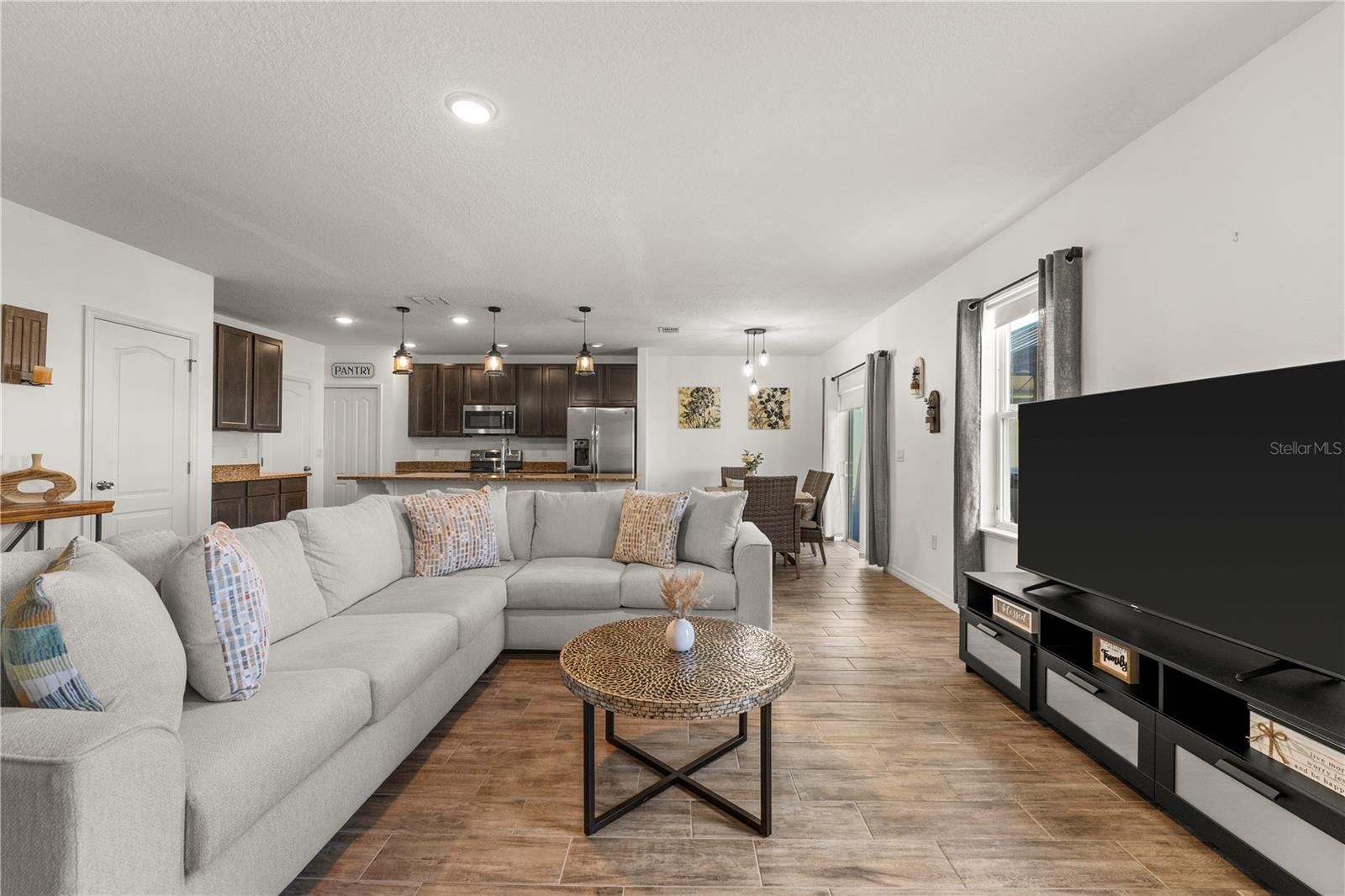 Image 6 of 26 For 2294 Canyon Breeze Ave Avenue