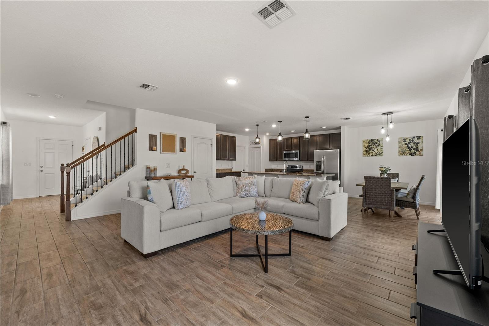 Image 7 of 26 For 2294 Canyon Breeze Ave Avenue