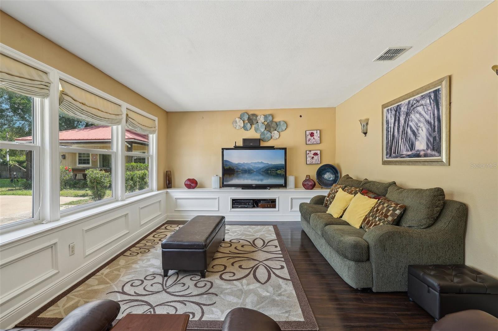 Image 10 of 82 For 7779 Lake Andrea Circle