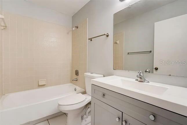Image 16 of 18 For 6262 142nd Avenue N 1203
