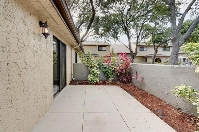 Image 4 of 18 For 6262 142nd Avenue N 1203
