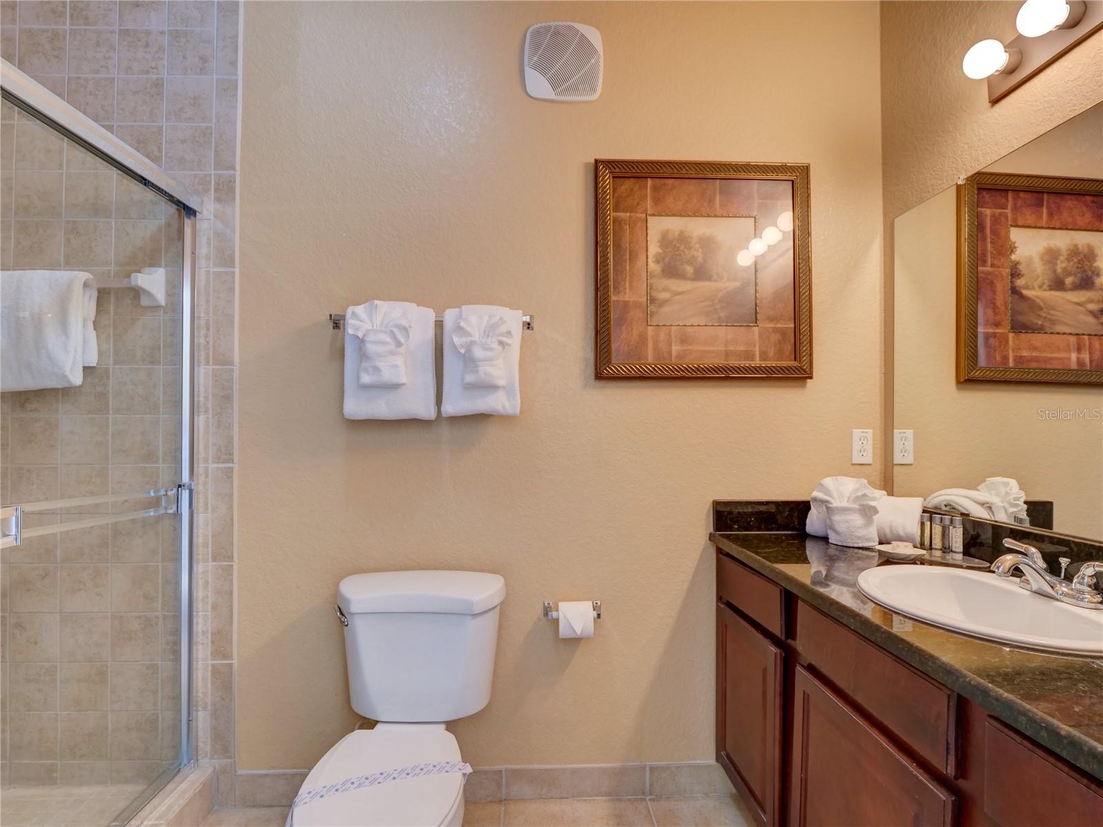 Image 18 of 39 For 8000 Tuscany Way 4408