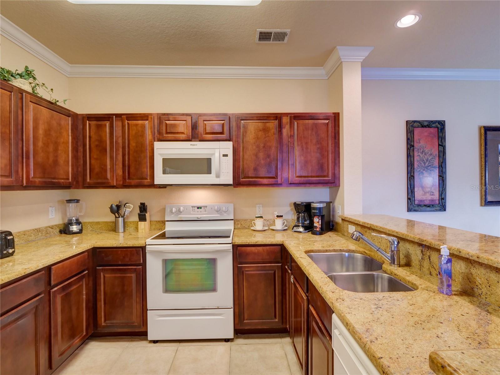 Image 3 of 39 For 8000 Tuscany Way 4408