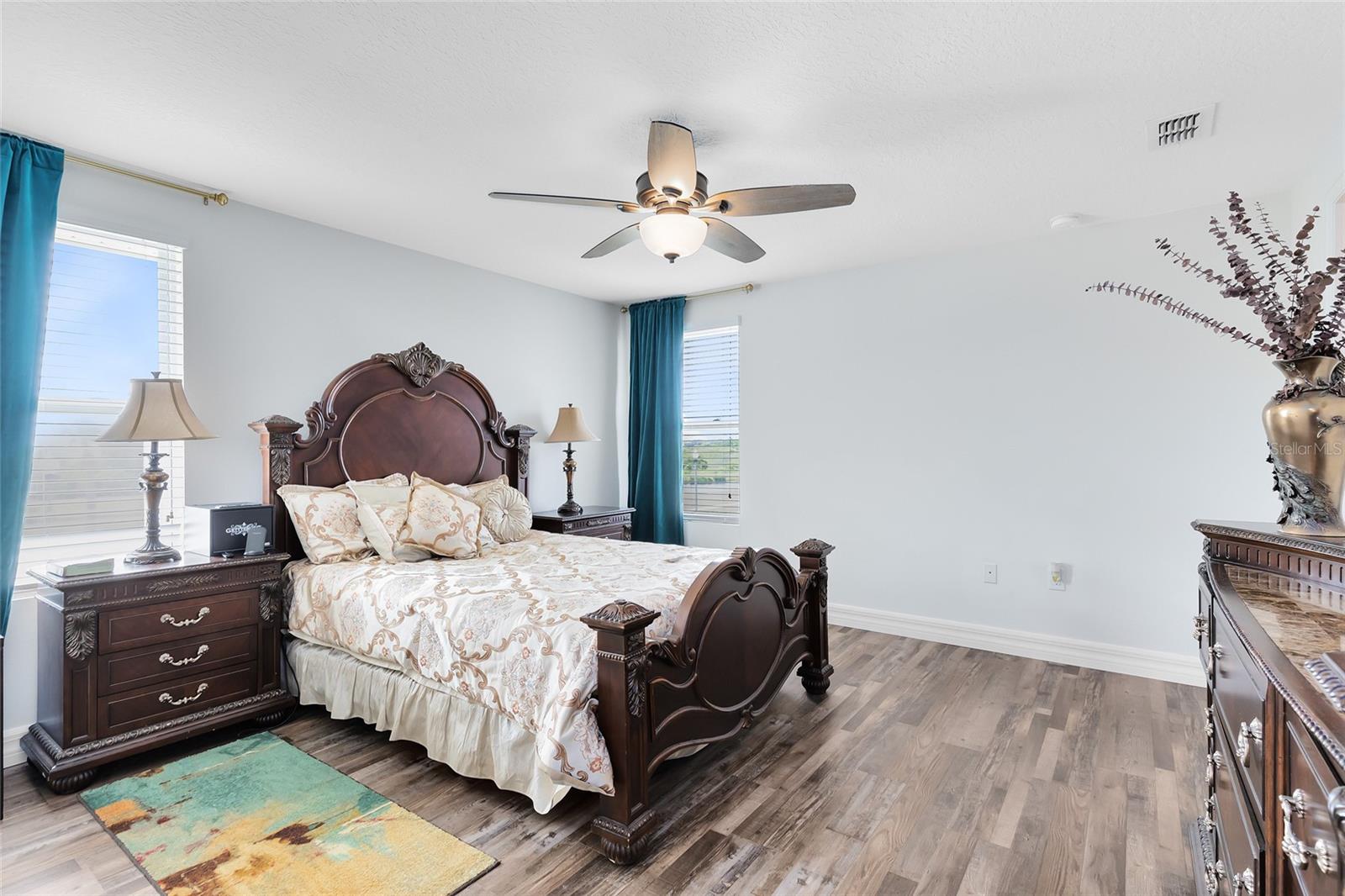 Image 13 of 29 For 4801 Apple Blossom Lane