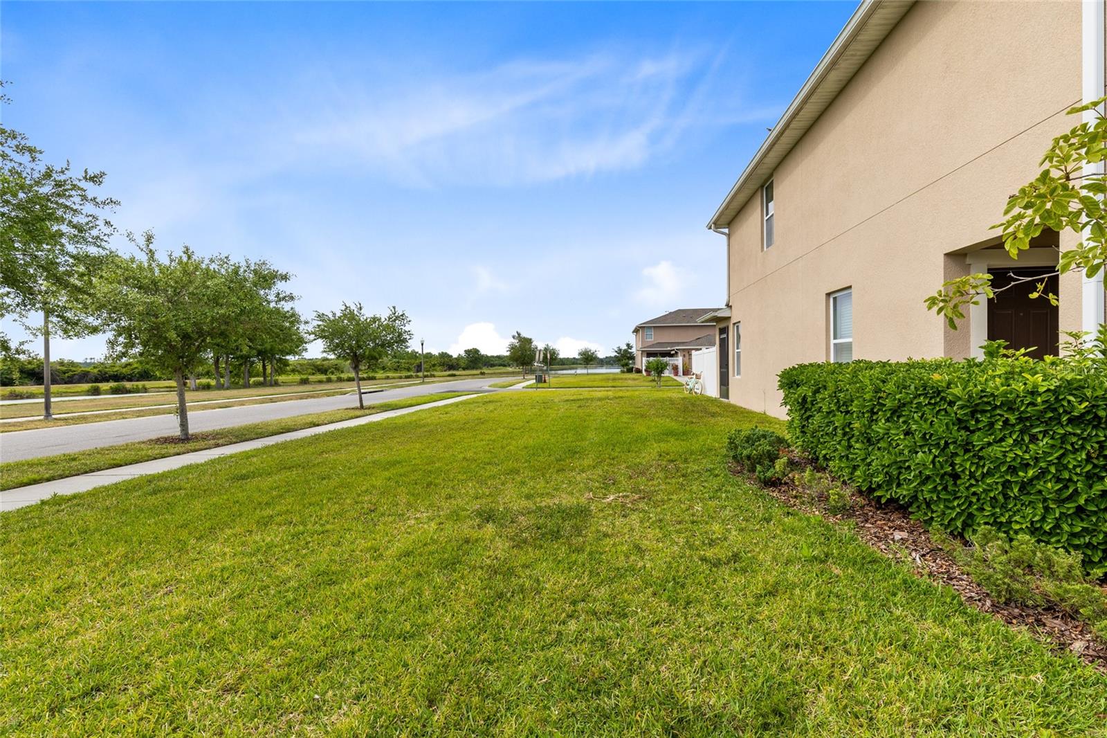 Image 22 of 29 For 4801 Apple Blossom Lane