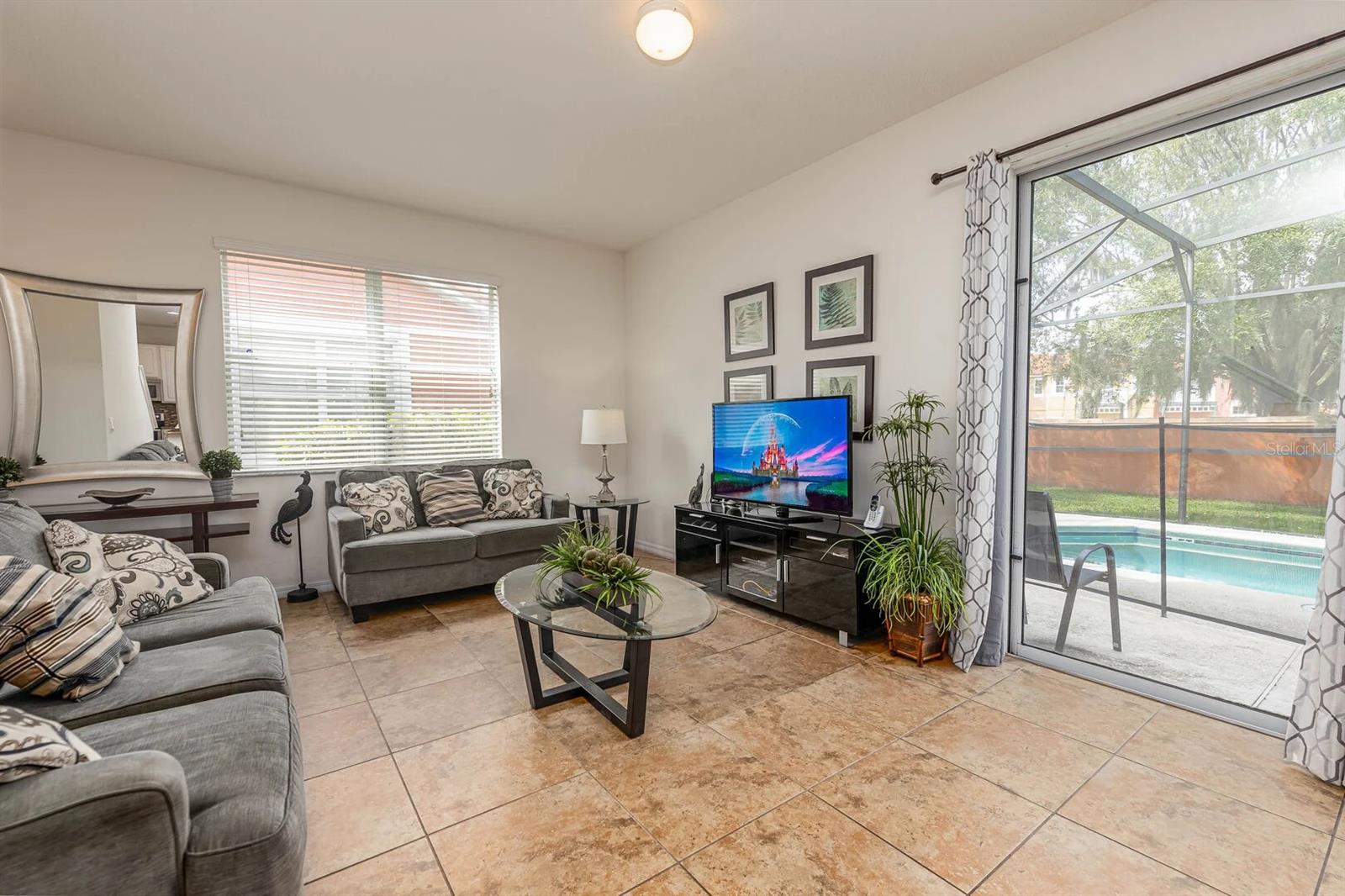 Image 3 of 21 For 550 Las Fuentes Drive