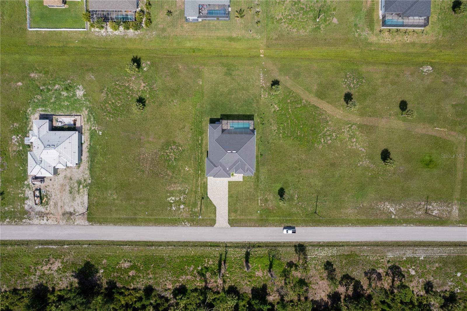 Image 36 of 37 For 193 Rotonda Boulevard S