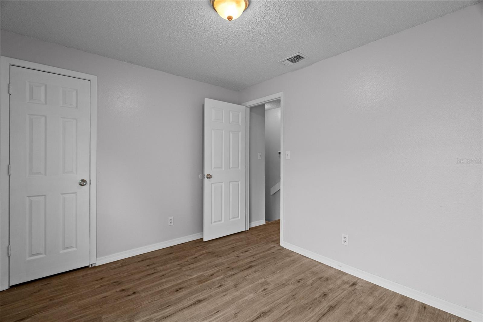 Image 16 of 21 For 5112 Temple Heights Road B