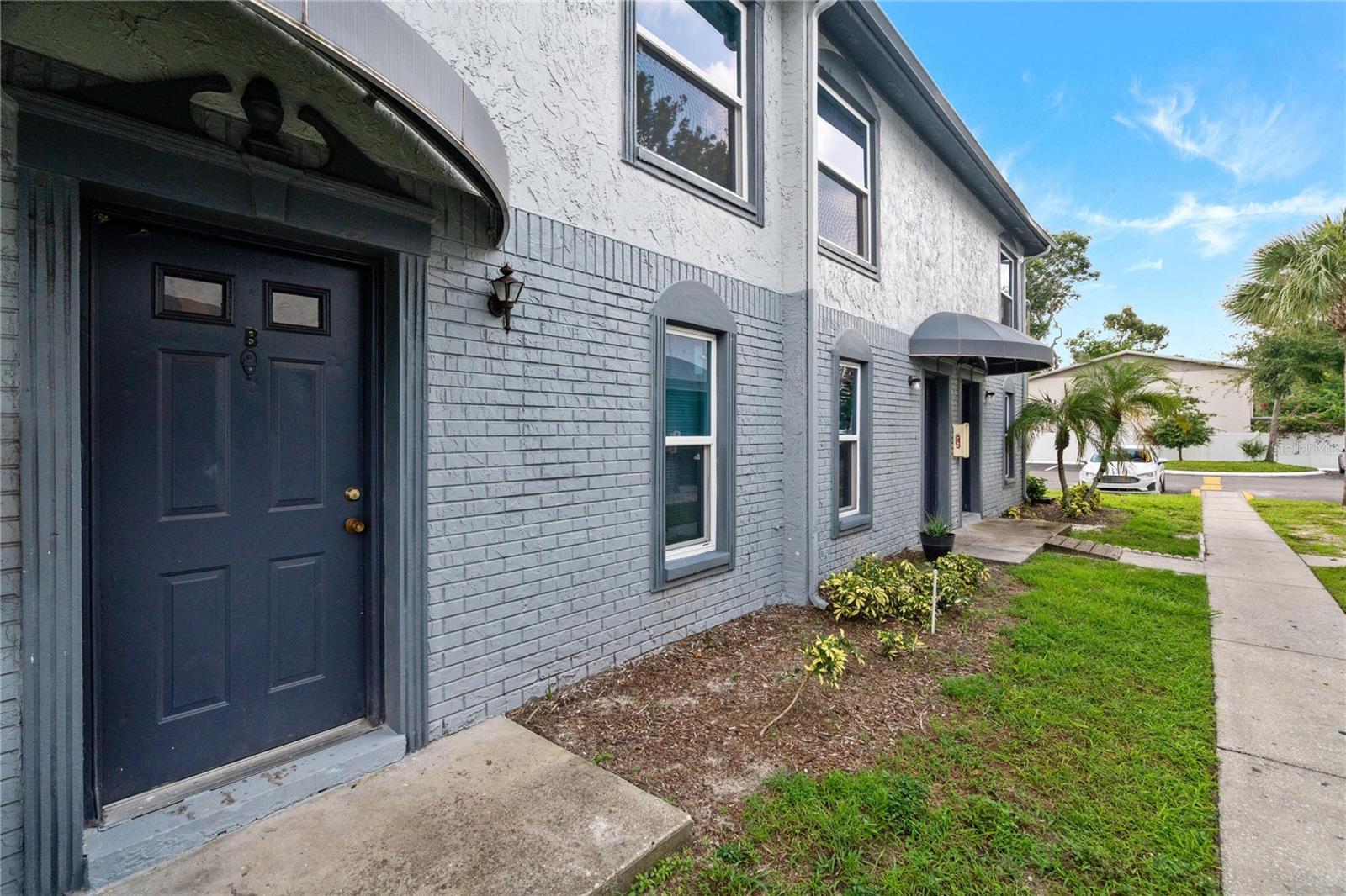 Image 2 of 21 For 5112 Temple Heights Road B