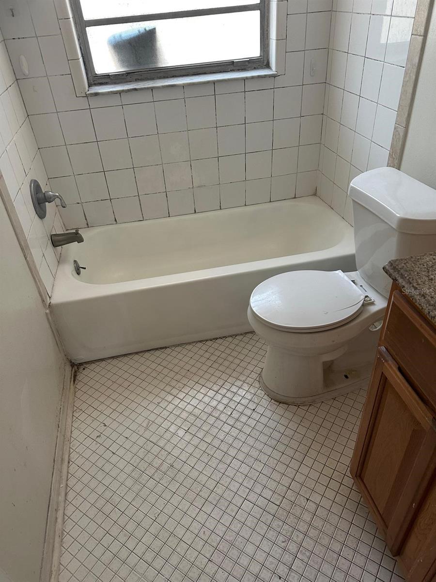 Image 9 of 27 For 6206 Forest Grove Boulevard