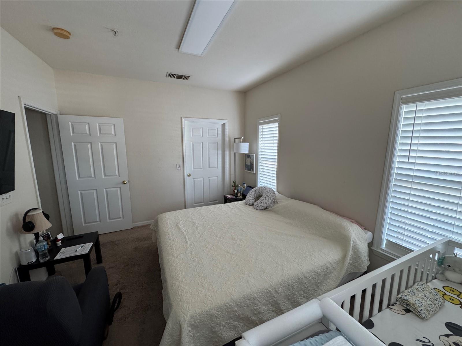 Image 23 of 27 For 3707 Conroy Road 1711