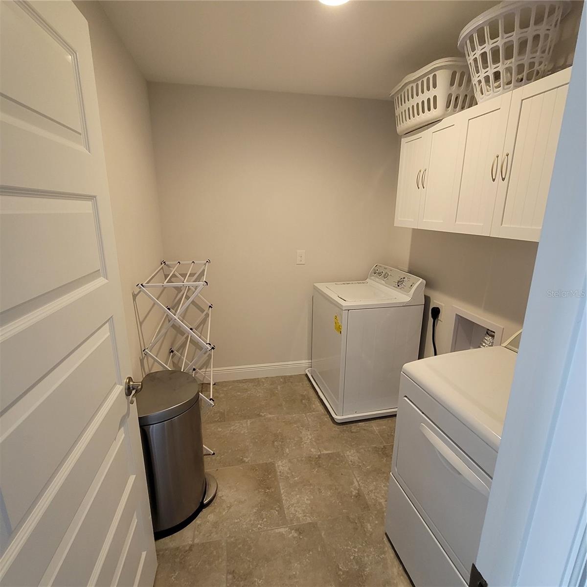 Image 30 of 54 For 16124 Azure Key Street