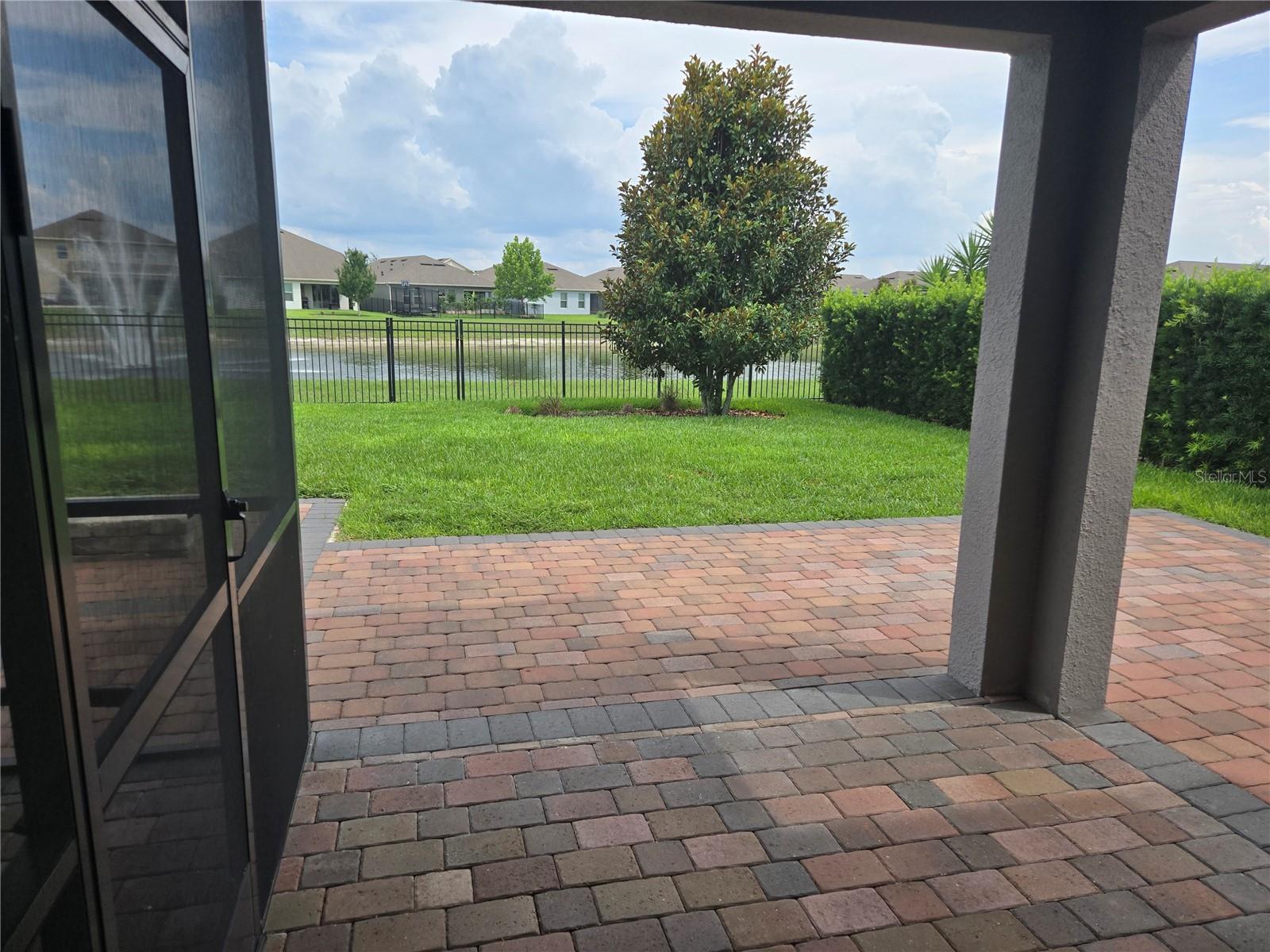 Image 5 of 54 For 16124 Azure Key Street