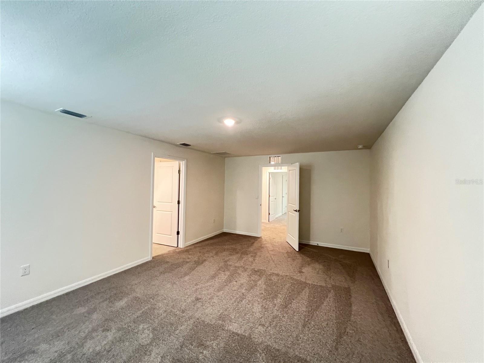 Image 20 of 37 For 3222 Evenmore Way