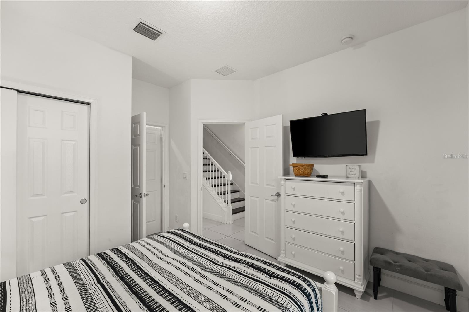 Image 15 of 25 For 17521 Placidity Avenue