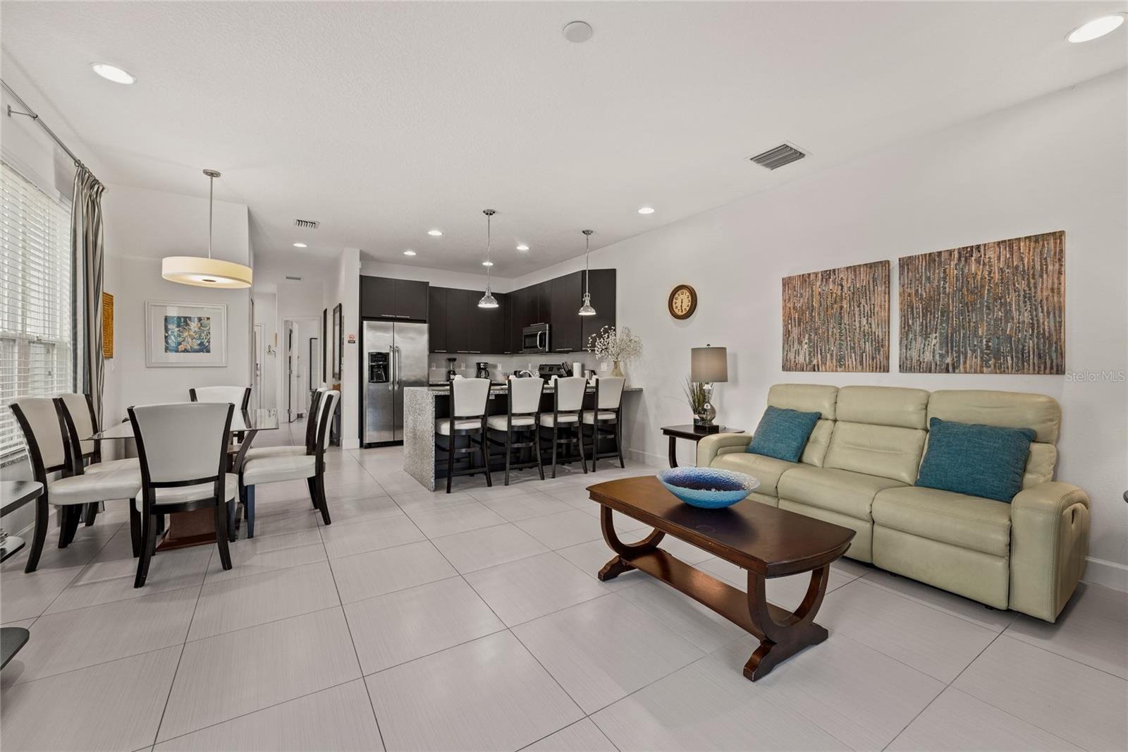 Image 7 of 25 For 17521 Placidity Avenue
