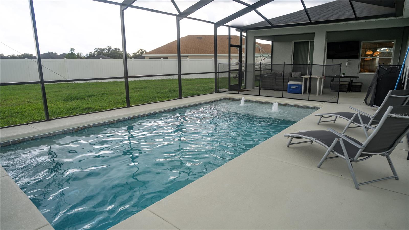 Image 2 of 36 For 1109 Montgomery Lane