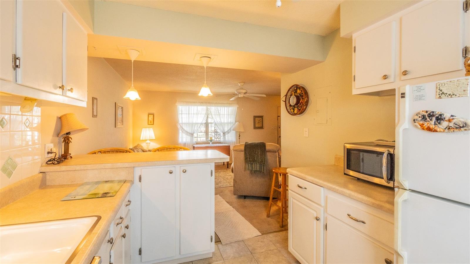 Image 11 of 26 For 5505 Hernandes Drive 204
