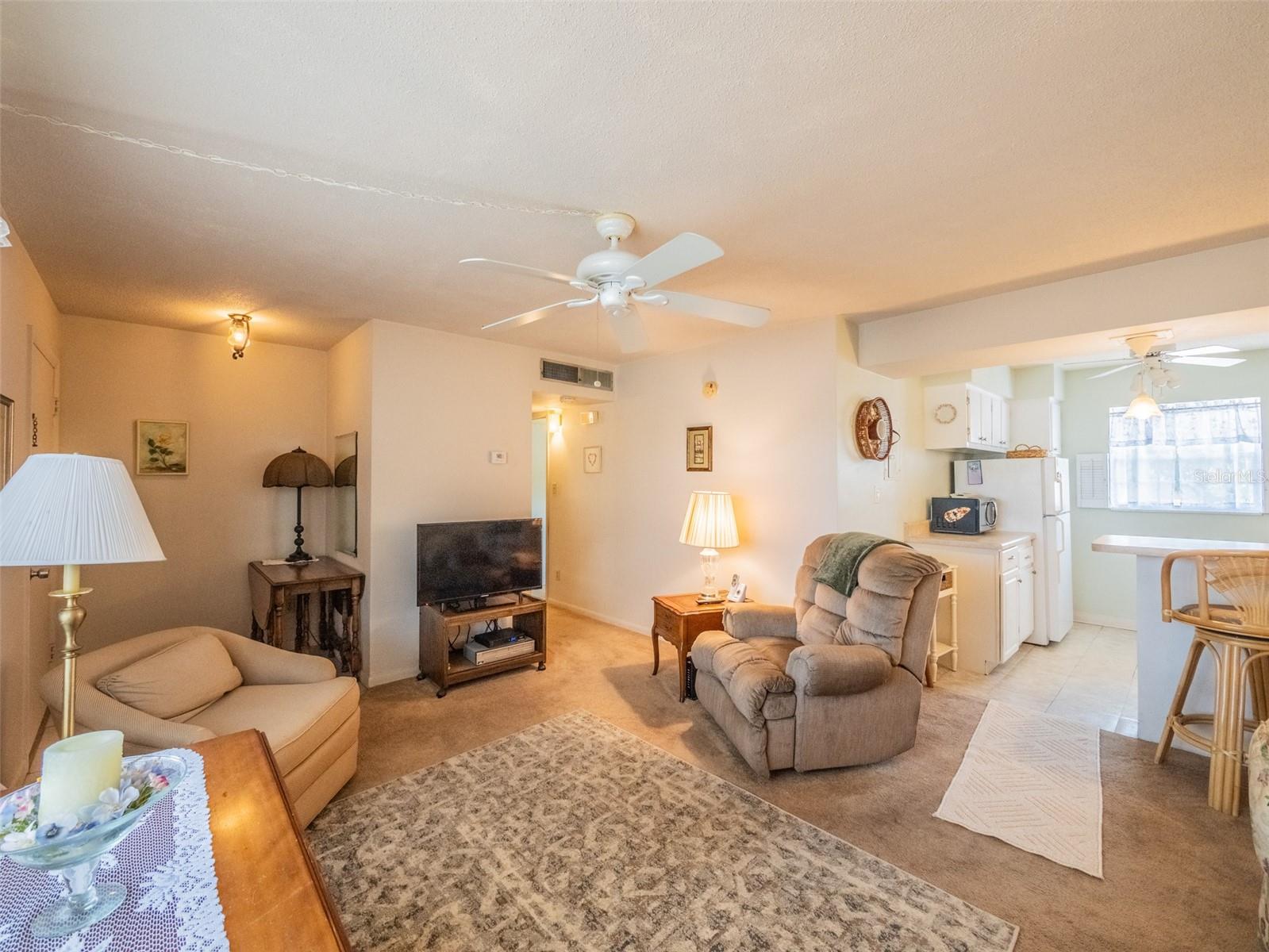 Image 8 of 26 For 5505 Hernandes Drive 204
