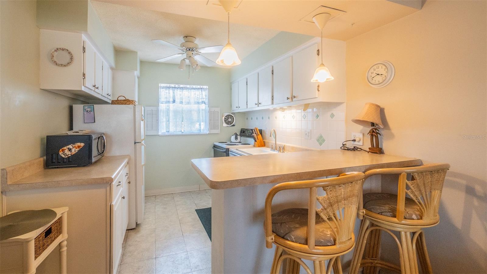 Image 9 of 26 For 5505 Hernandes Drive 204