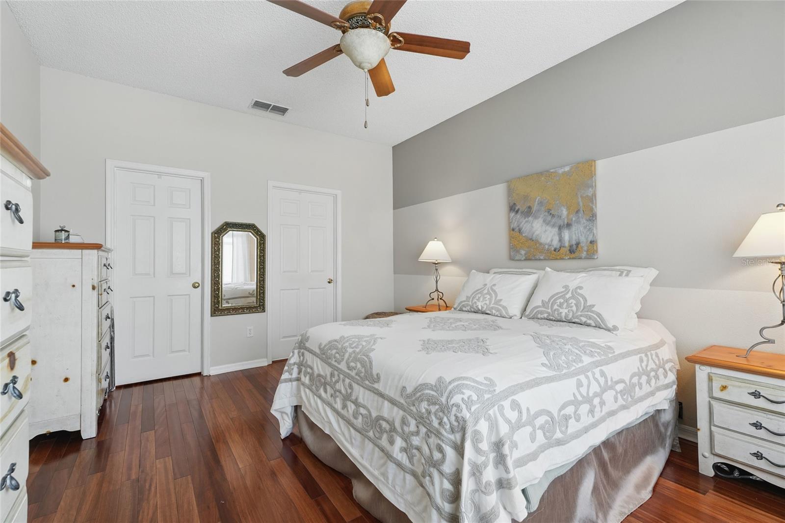 Image 18 of 51 For 9915 Kona Isle Court