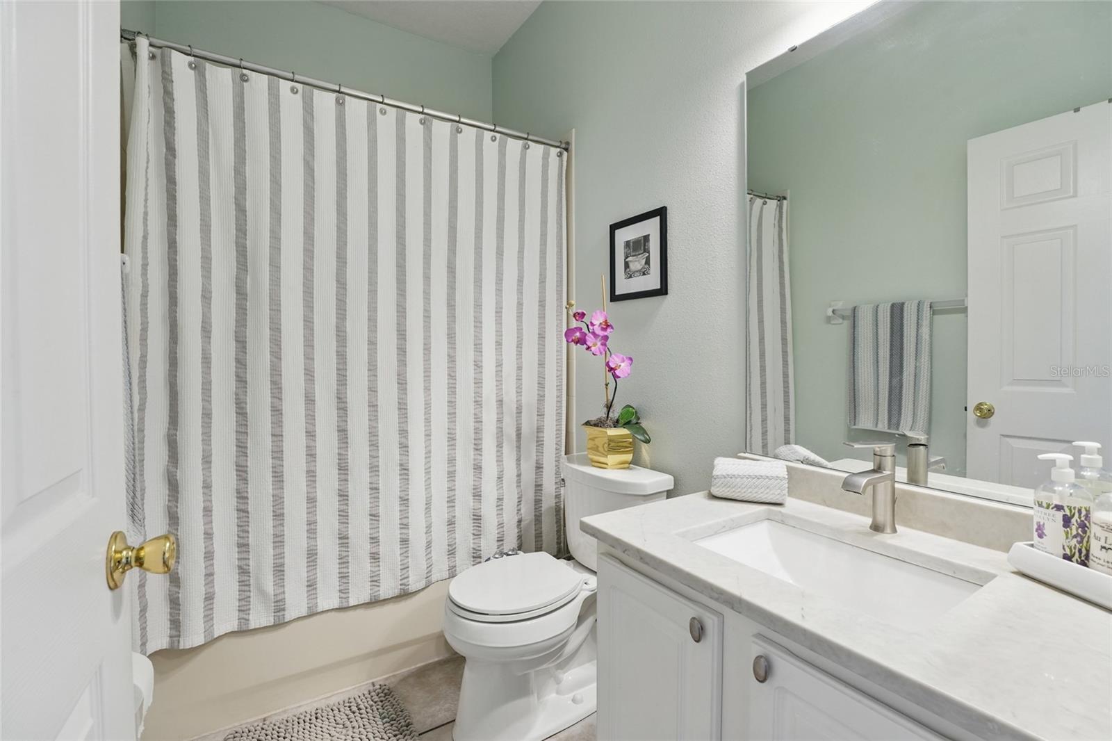 Image 31 of 51 For 9915 Kona Isle Court