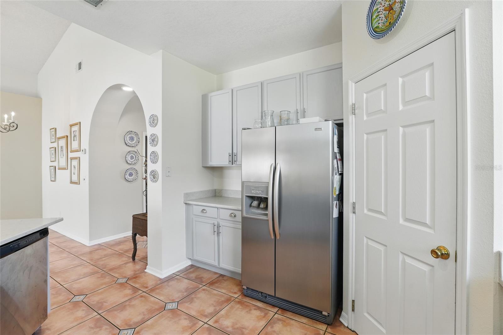 Image 37 of 51 For 9915 Kona Isle Court