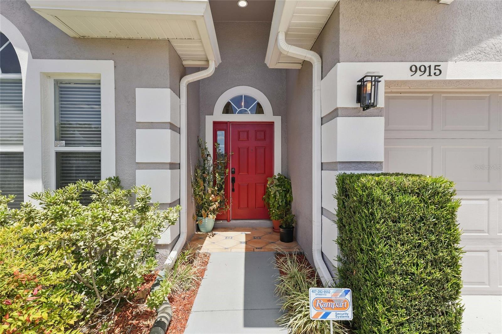Image 4 of 51 For 9915 Kona Isle Court