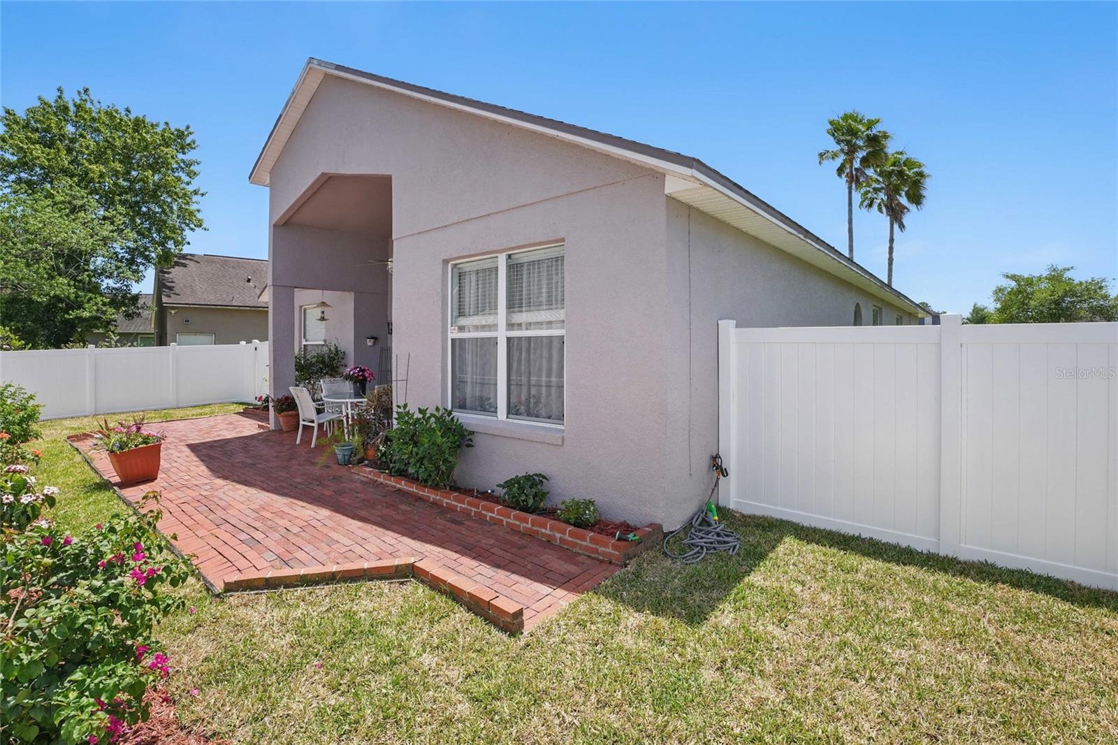 Image 42 of 51 For 9915 Kona Isle Court