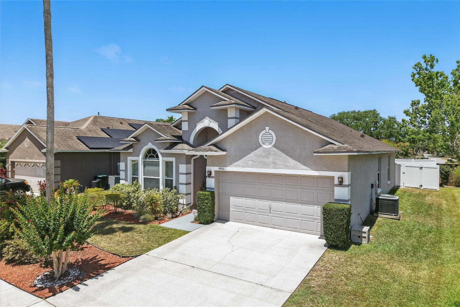 Image 6 of 51 For 9915 Kona Isle Court