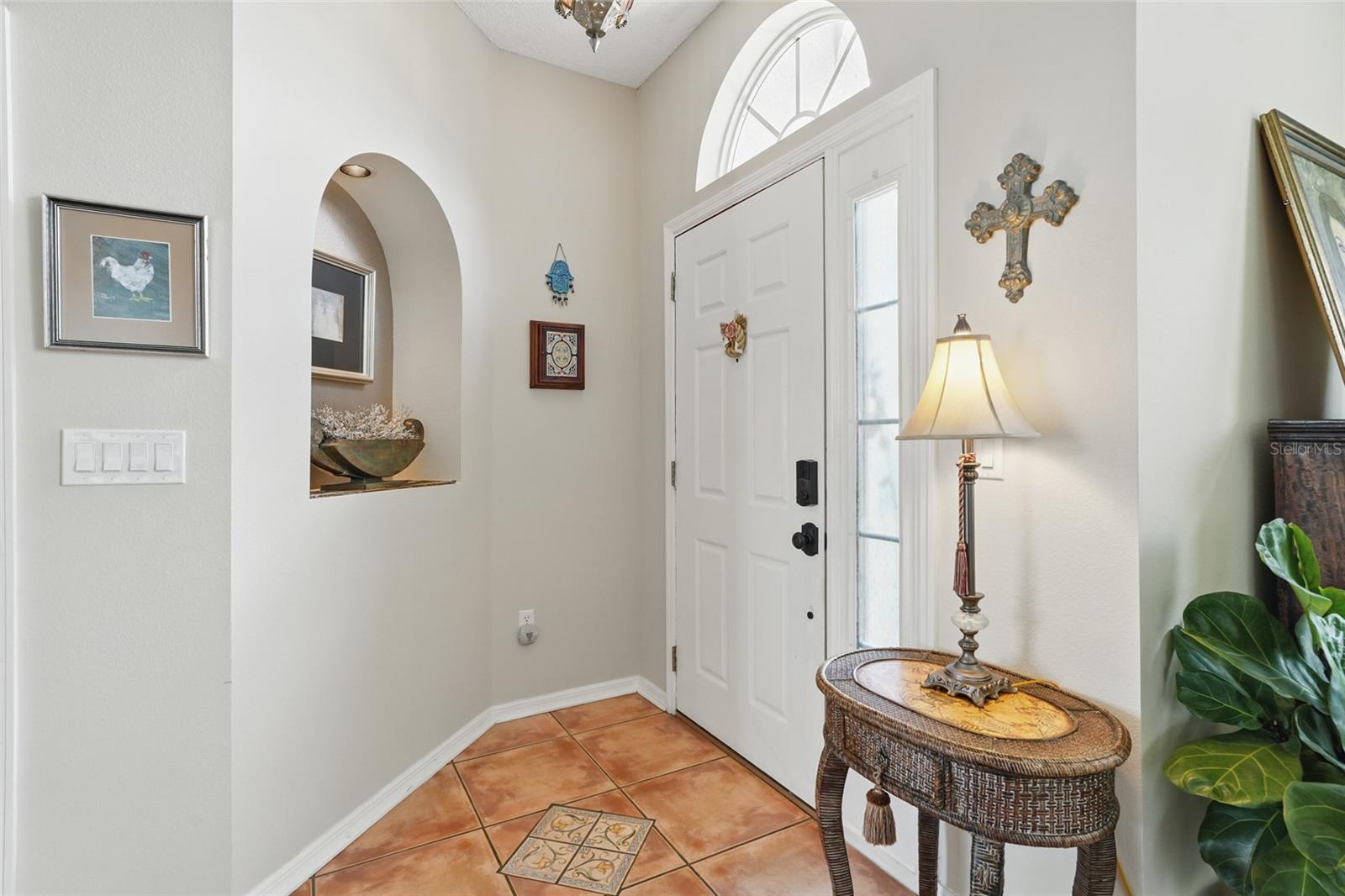 Image 7 of 51 For 9915 Kona Isle Court